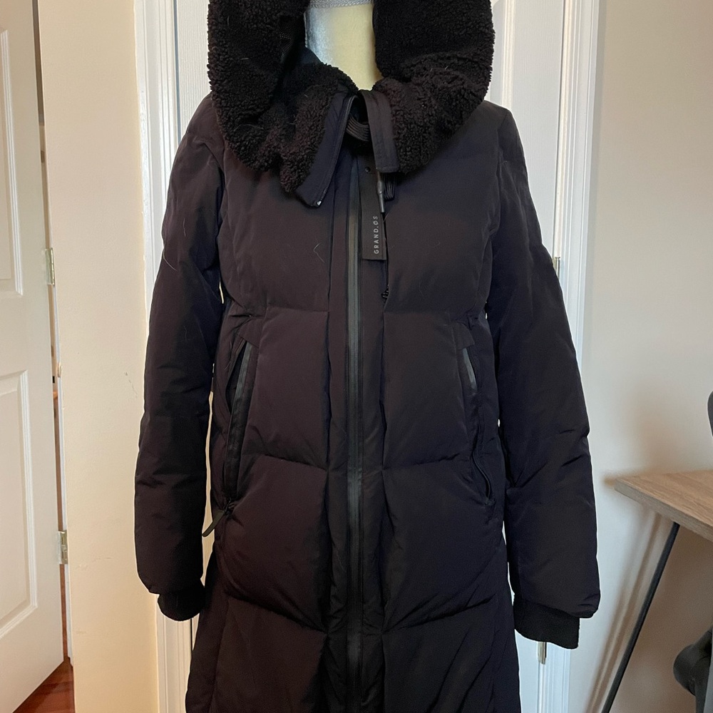 Soia & Kyo Black Puffer Coat with Hood